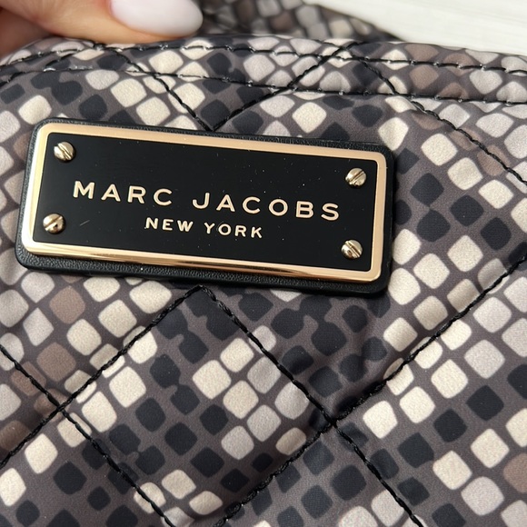Marc Jacobs nylon crossbody - Picture 6 of 8